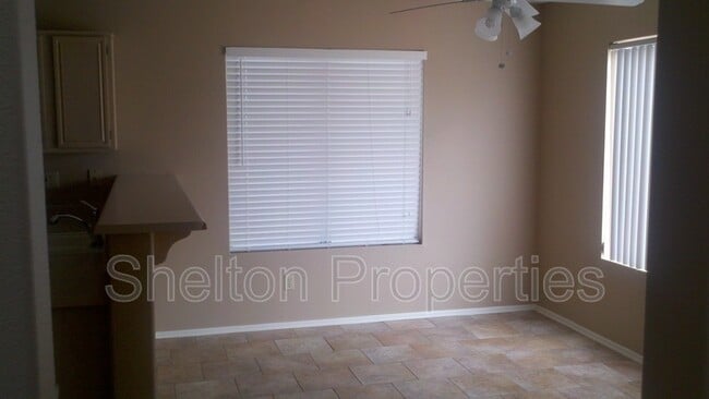 Photo - 6822 W Louise Dr