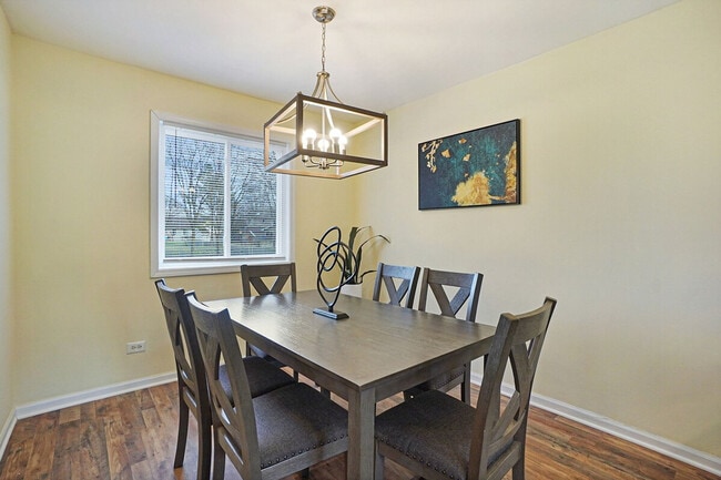 Photo - 303 Danbury Dr Unidad ID1285015P