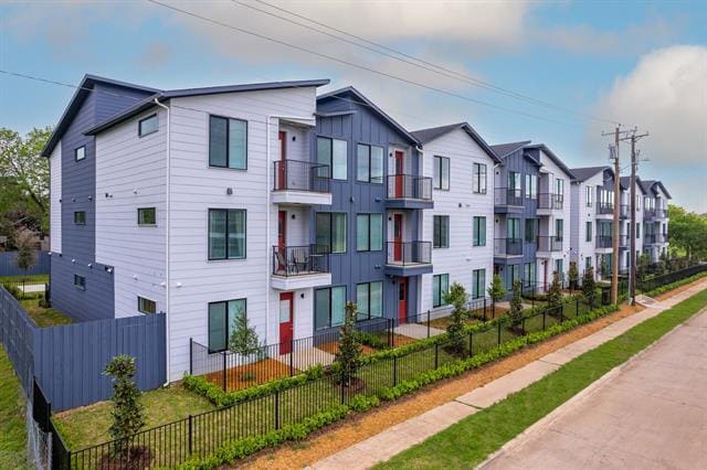 Building Photo - 3235 Dallas St Unit 2307