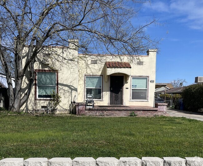 Building Photo - 1020 Pottle Ave Rental