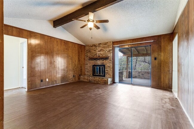 Photo - Watauga 3 bed / 2 bath home/ 2 car garage home for $1750.00/month