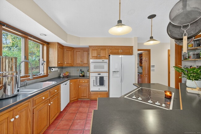 Photo - 71 Cherry Swamp Rd