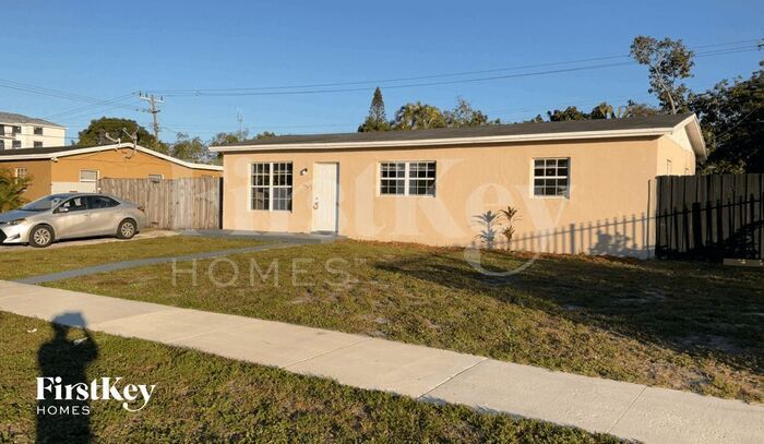 Photo - 1231 NE 214th St