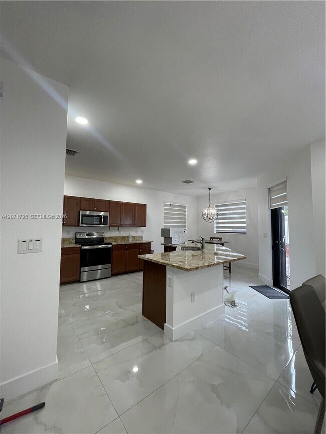 Photo - 9260 W 35th Ln