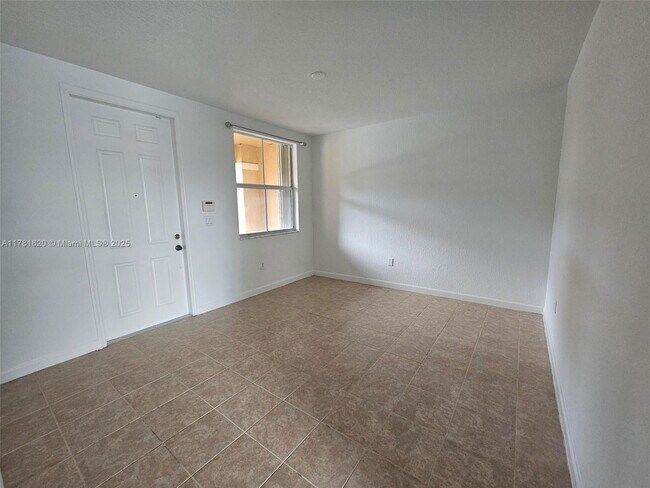 Photo - 1005 NE 42nd Ave