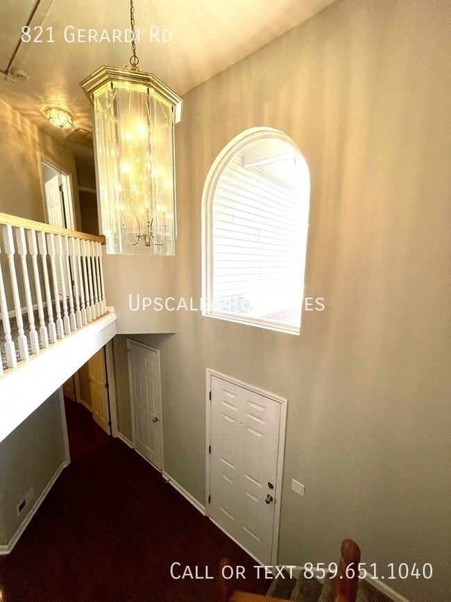 Photo - 821 Gerardi Rd