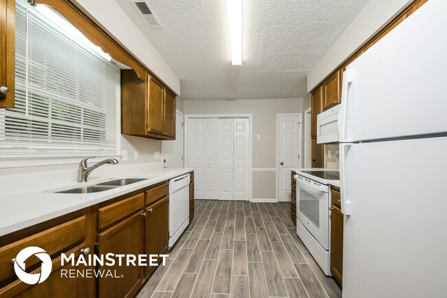 Photo - 1609 Bridgton Rd