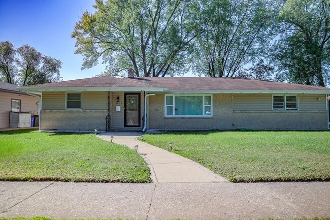 Building Photo - 3403 Seward Ave Rental