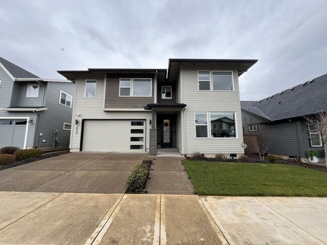 Building Photo - Modern 5 Bedroom Home in Reed’s Crossing Featuring Guest Suite, Open Floor Plan, and EV Charger