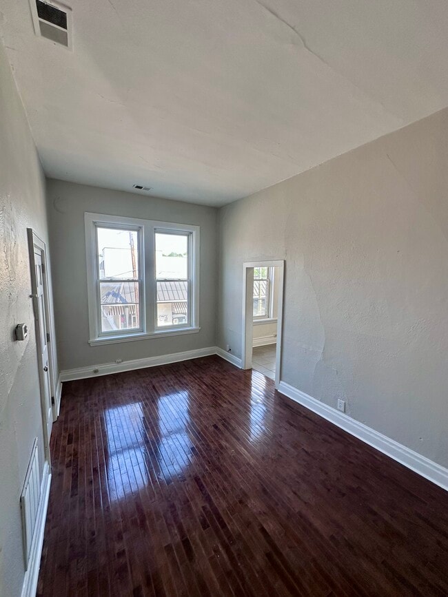 Photo - 102 Karl Brown Way Unit 7