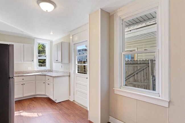 Photo - Charming 3 Bed, 1.5 Bath Home in York Pa!