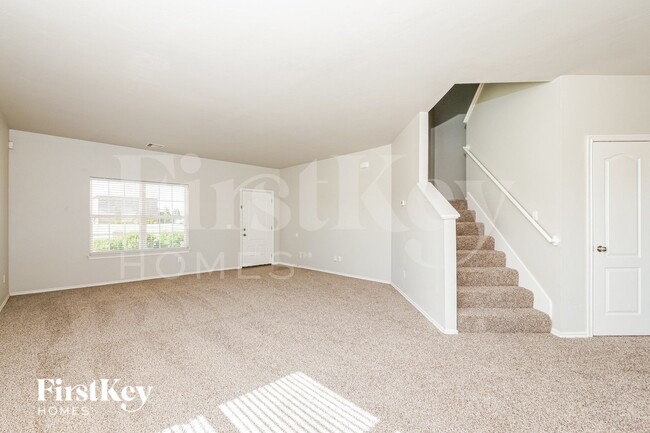 Photo - 1912 Dena Dr