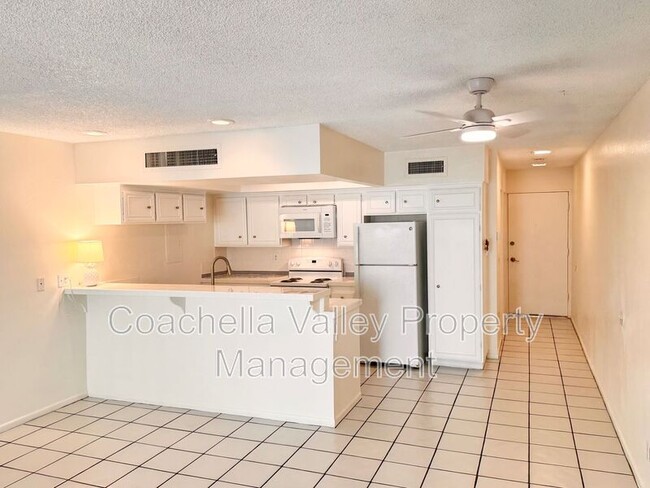 Building Photo - 1655 E Palm Canyon Dr Unit 513