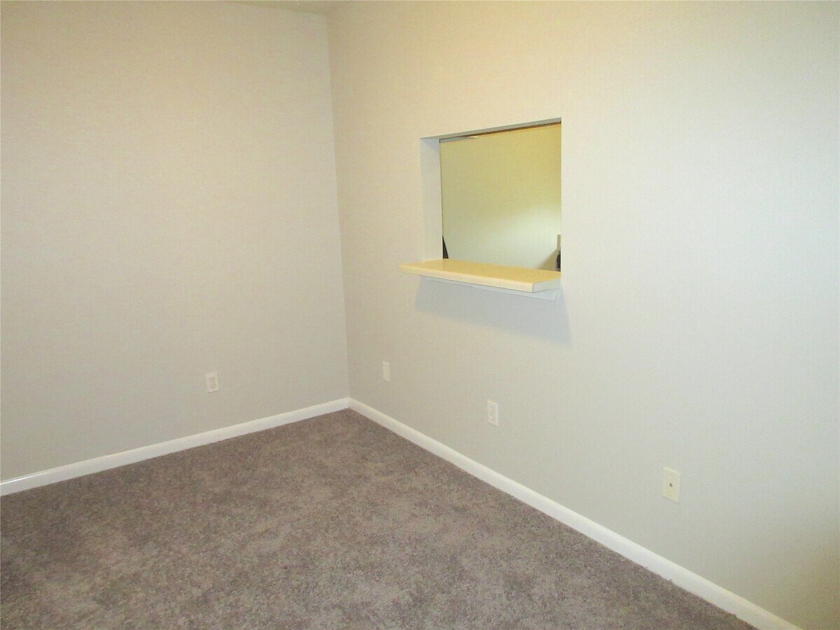 Photo - 1230 Shadowdale Dr Unit 12