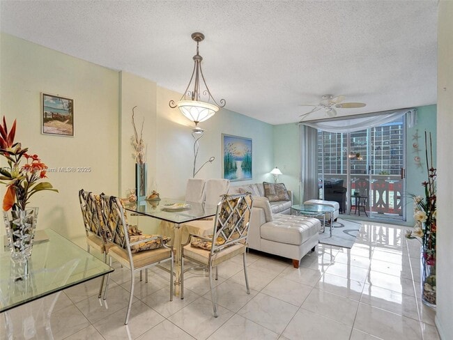 Photo - 3113 S Ocean Dr Unidad 603 Rental