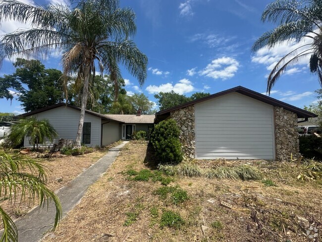 Building Photo - 107 Maplewood Dr Rental