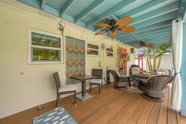 Photo - 232 SW 13th St