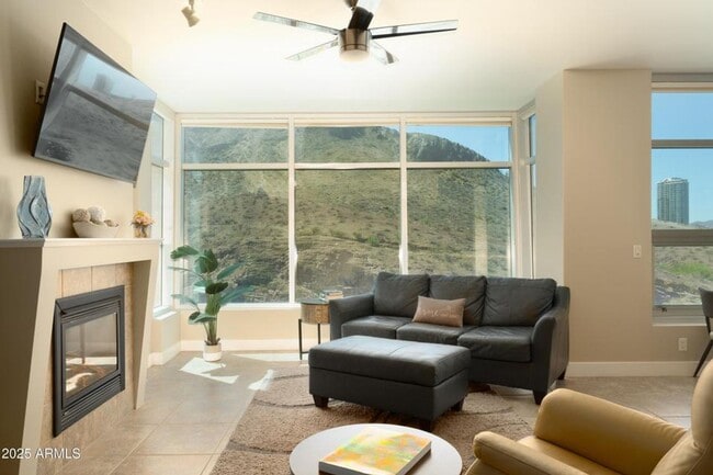 Photo - 2 Bedroom 2 Bathroom BRIDGEVIEW AT HAYDEN FERRY LAKESIDE CONDOMINIUM