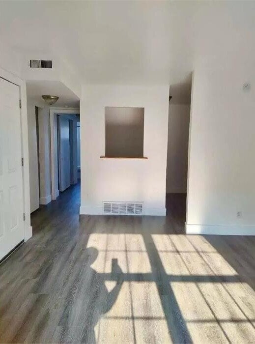 Photo - Beautiful 1 Bedroom Apartment Unit Apt. B