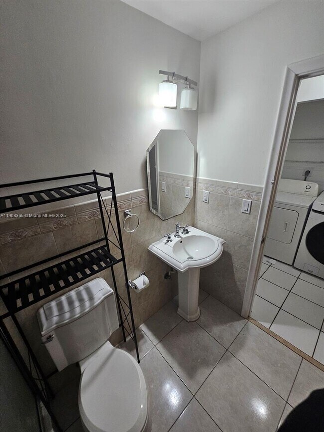 Photo - 11583 NW 4th Way