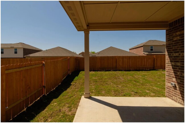 Building Photo - 1627 White Mountain Way