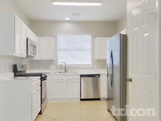 Photo - 21147 Sprouse Cir