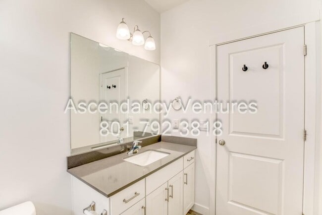 Photo - 664 West 1300 N