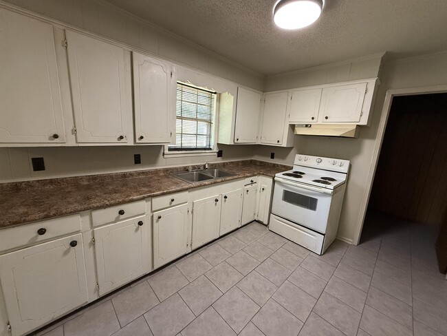 Photo - 311 Beechwood St