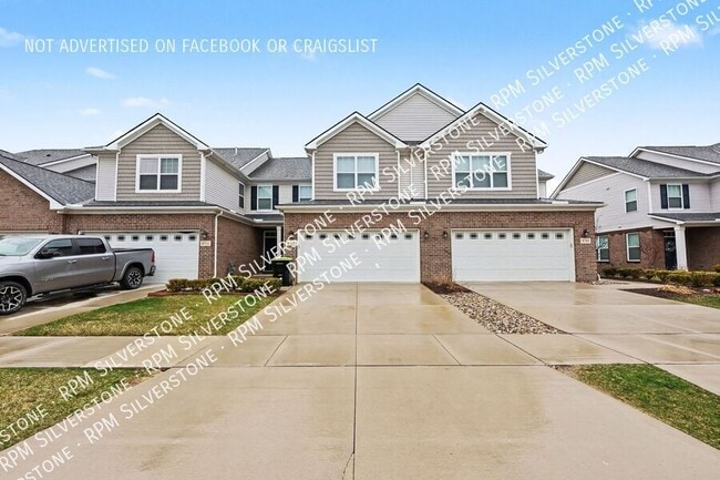 Photo - 8727 Pioneer St