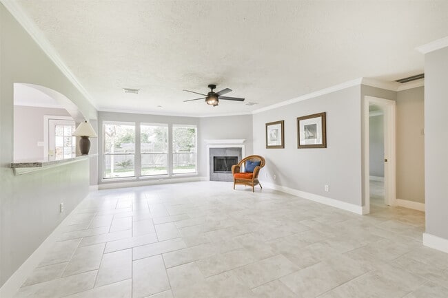 Photo - 1623 Stonehaven Village Cir
