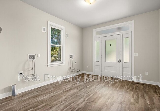 Photo - 2 Dundee Ave