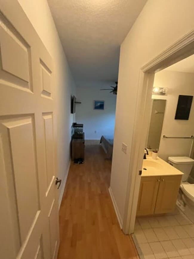 Photo - 4083 Crystal Lake Dr