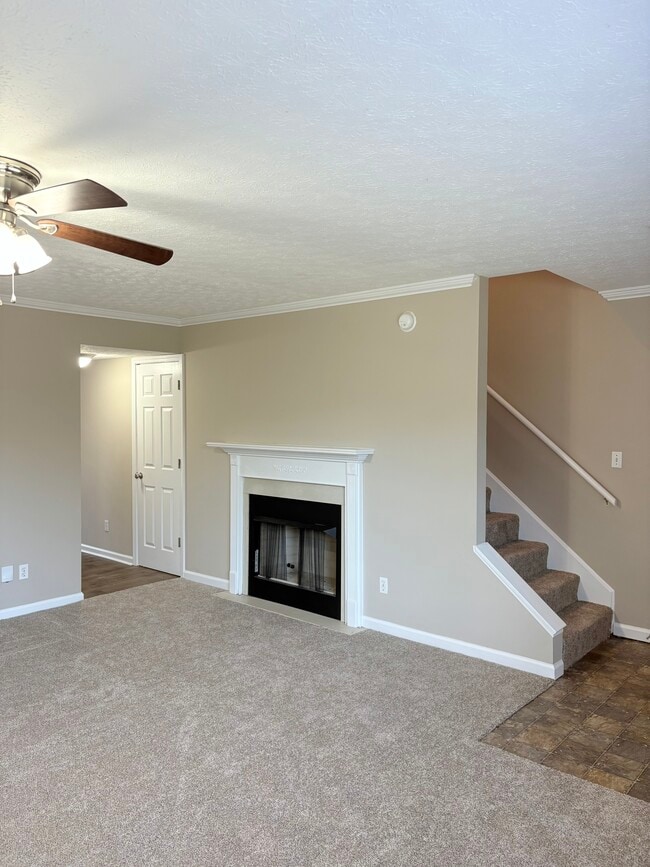 Photo - 117 Concord Dr
