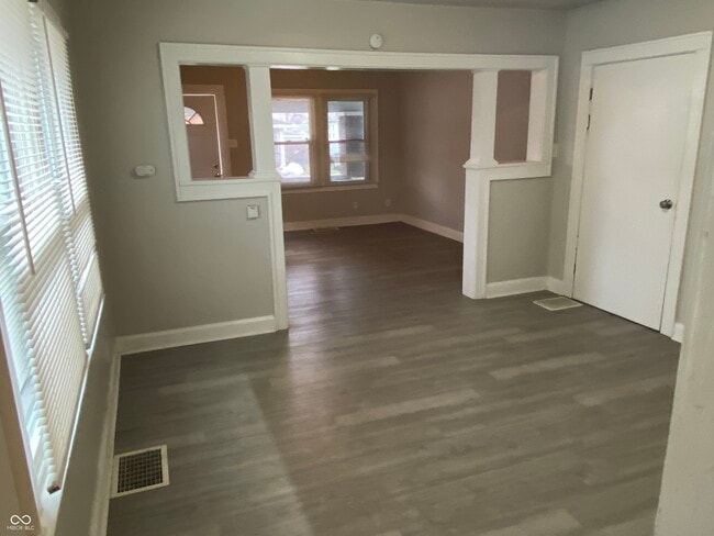 Photo - 1335 N Ewing St