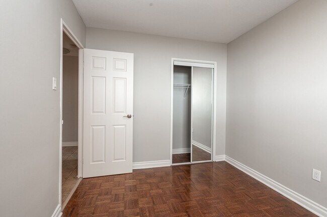 Photo - 230 Oak St Unit 1702