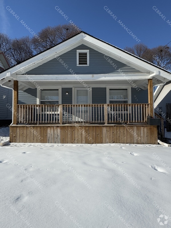 Building Photo - 923 Gladwyn St Rental