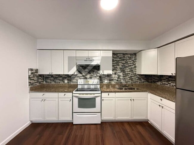 Photo - 407 Creath Pl