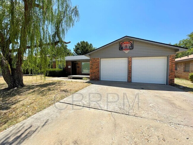 Photo - 4403 58th St