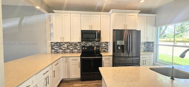 Photo - 3311 Merrick Ln