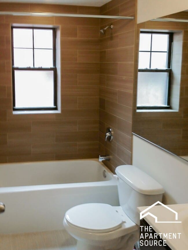 Photo - 1819 W Leland Ave Unidad 2
