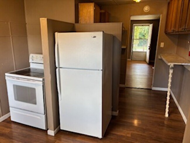 Photo - 3 bedroom, 1 bathroom Triplex: Martinsville