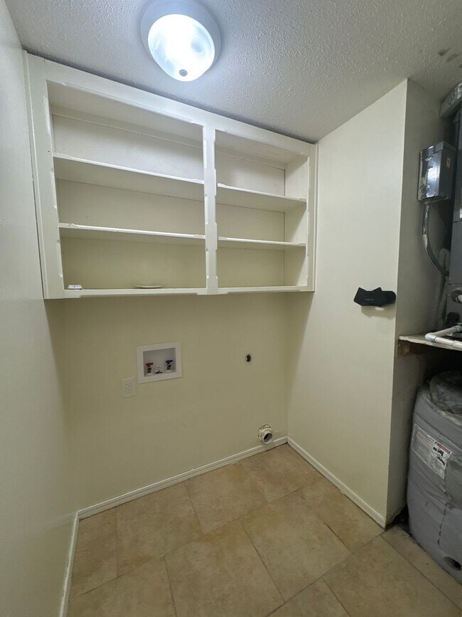 Photo - S. 39TH DUPLEX Unit 3016 S. 39TH