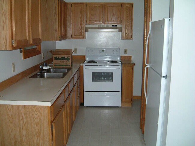 Photo - 2 BEDROOM HOME NEAR SPIDER LAKE