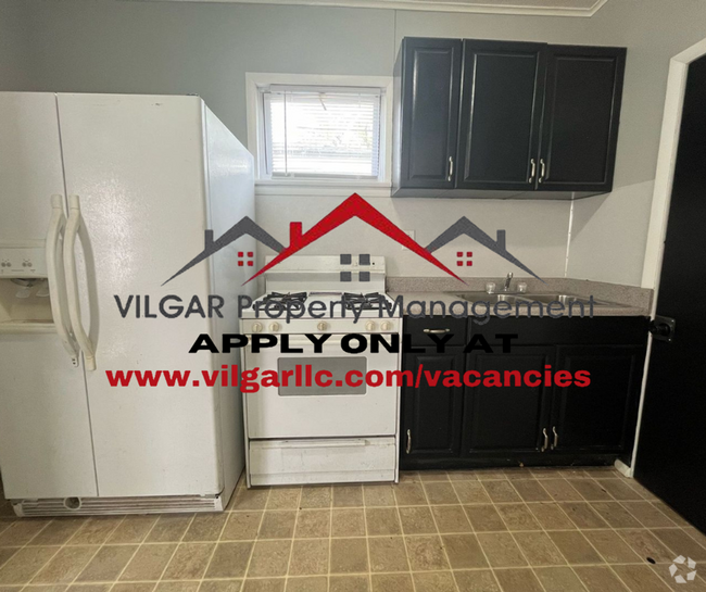 Building Photo - 4826 Olcott Ave Unit apt 1R