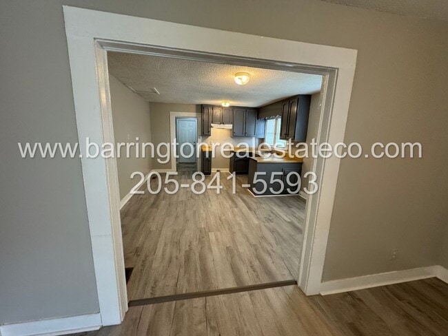 Photo - 1701 Hatchet Ave