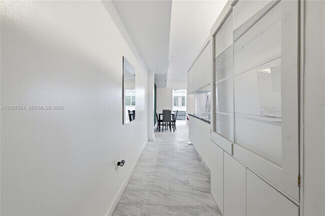 Photo - 801 Brickell Bay Dr Unit 764