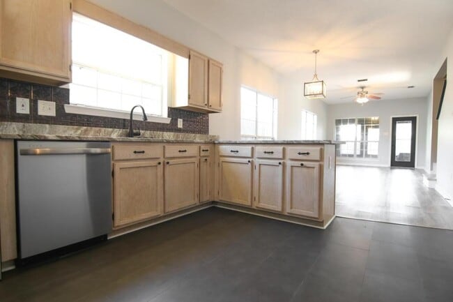 Photo - 7943 Audubon Dr