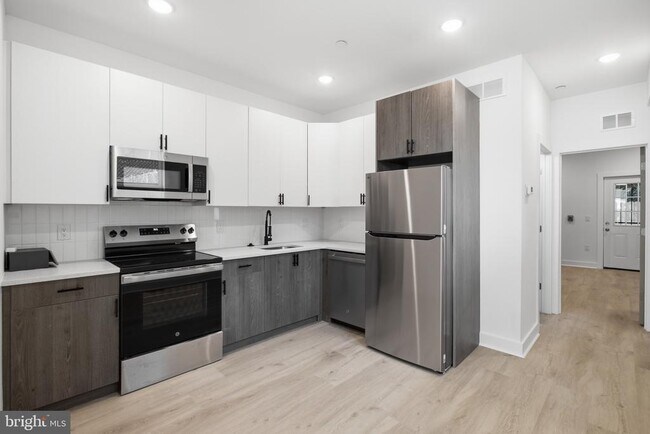 Photo - 2322 N 5th St
