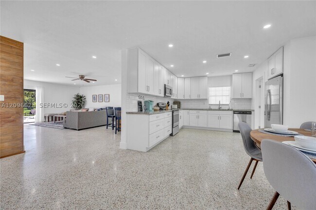 9448 Sterling Dr