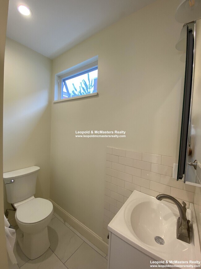 Photo - 380 Harvard St